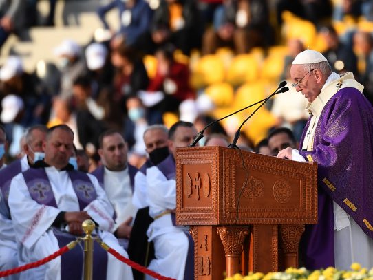 El papa Francisco concluyó su visita histórica a Irak