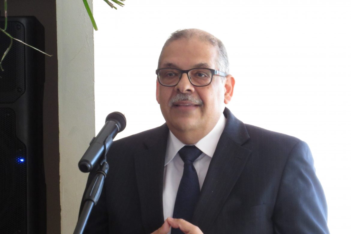 Rubén Castillo Gill es electo nuevo presidente de CoNEP