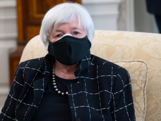 FMI y Banco Mundial deben seguir siendo actores mayores para superar la crisis, dice EE.UU.