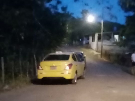 Encuentran a un conductor de taxi asesinado en Las Mañanitas
