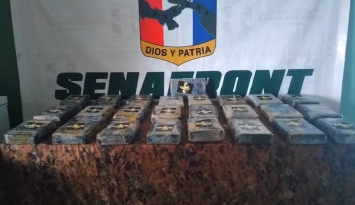 Encuentran 25 paquetes con droga en El Porvenir, Guna Yala