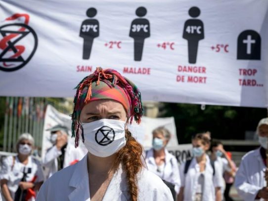 Manifestación ante la OMS pide reaccionar ante efectos del cambio climático en la salud