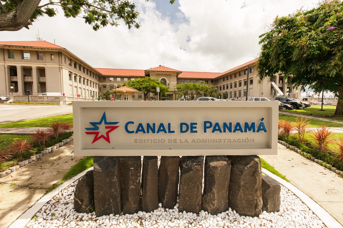 Canal de Panamá recibió reconocimiento sobre mejores prácticas en talento humano
