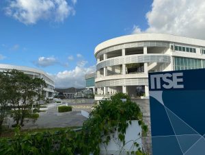 Trasladan pacientes covid al ITSE