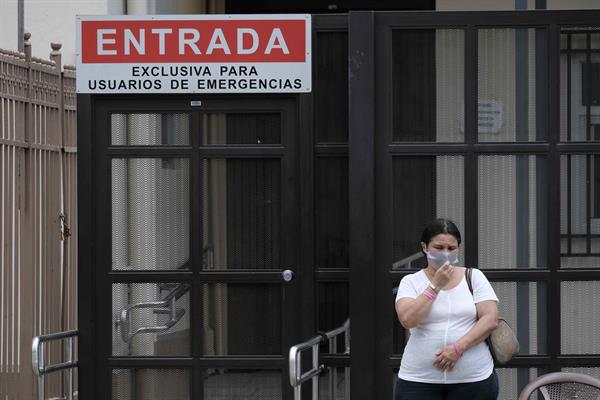 Costa Rica analiza decretar alerta roja por saturación hospitalaria por covid