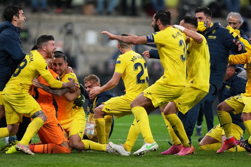 Villarreal gana su primera Europa League derrotando en los penales al Manchester United