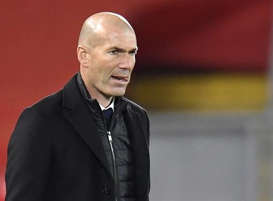 Zidane comunica su deseo de marcharse
