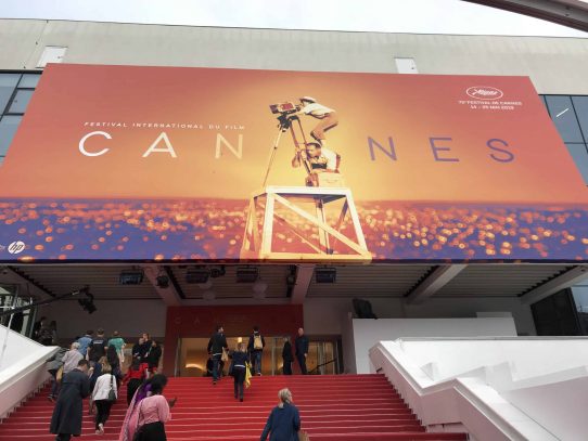 El Festival de Cannes celebra en su apertura el retorno del cine a la gran pantalla