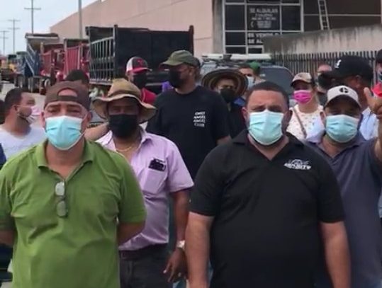Con protesta pacífica, camioneros denuncian bajos fletes en Panamá
