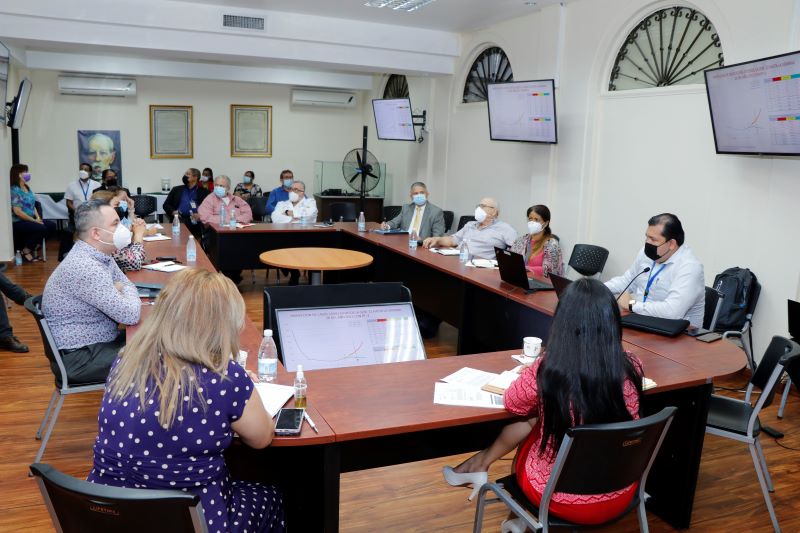 Red de hospitales se reúne ante aumento de casos de Covid-19