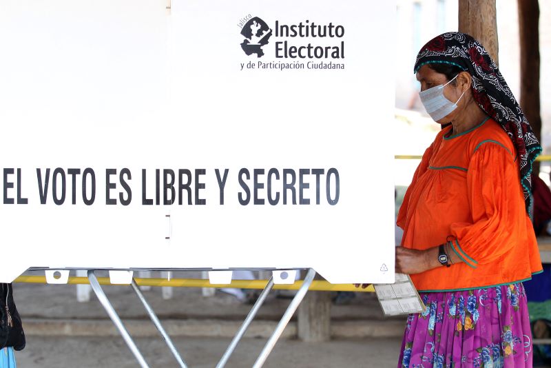 Los mexicanos eligieron a sus diputados en comicios clave para López Obrador