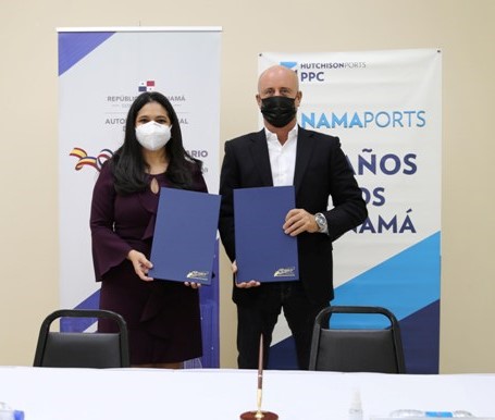 PPC y Aduanas firman acuerdo para reforzar seguridad portuaria