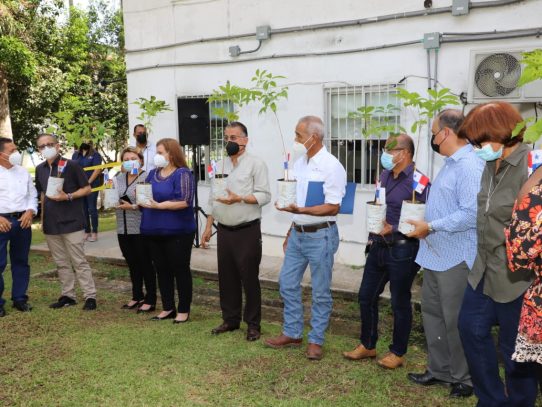 Cuarentena agropecuaria celebra 24 años velando por la salud de los panameños