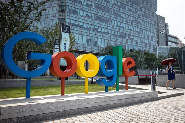 Los primeros empleados de Google y Twitter regresan a la oficina en EE.UU.