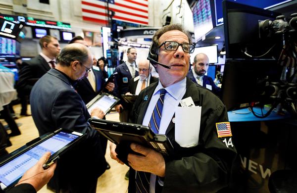 Wall Street abrió en rojo y el Dow Jones bajó 0,05 %