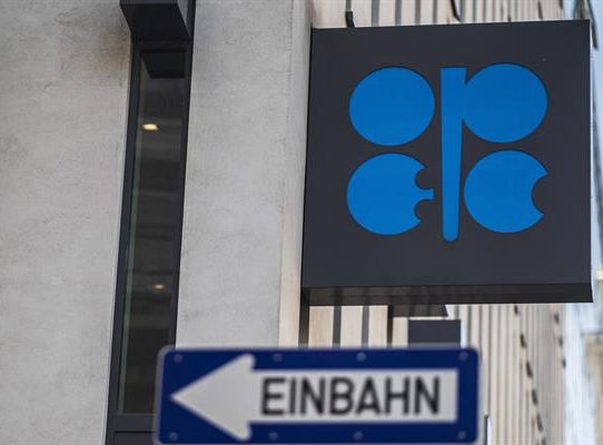 La OPEP y sus aliados se reunirán mañana domingo para buscar acuerdo sobre producción