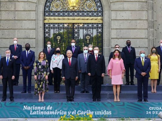 Panamá suscribe acuerdos y alianzas en cumbre de la CELAC