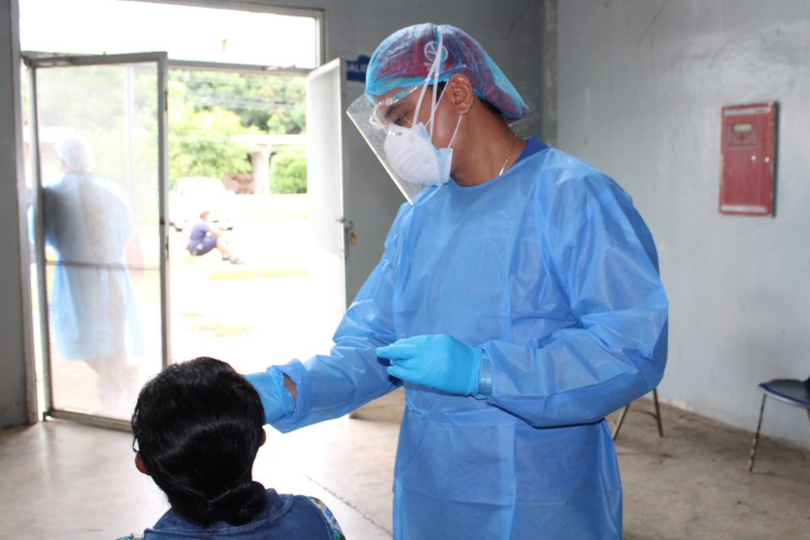 Buscan cortar cadena de contagio en Veraguas