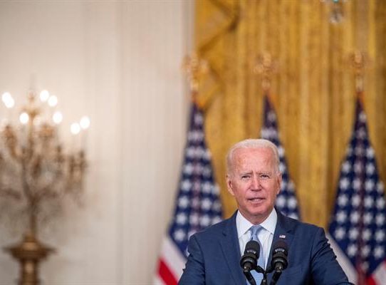 Biden eleva a 5.000 el despliegue de tropas en Afganistán ante el avance talibán