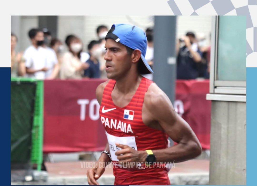 Panameño Castel Blanco terminó 75 entre 106 participantes en la maratón de Tokyo