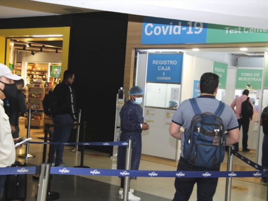 Autoridades reconocen necesidad de agilizar procesos en Aeropuerto de Tocumen
