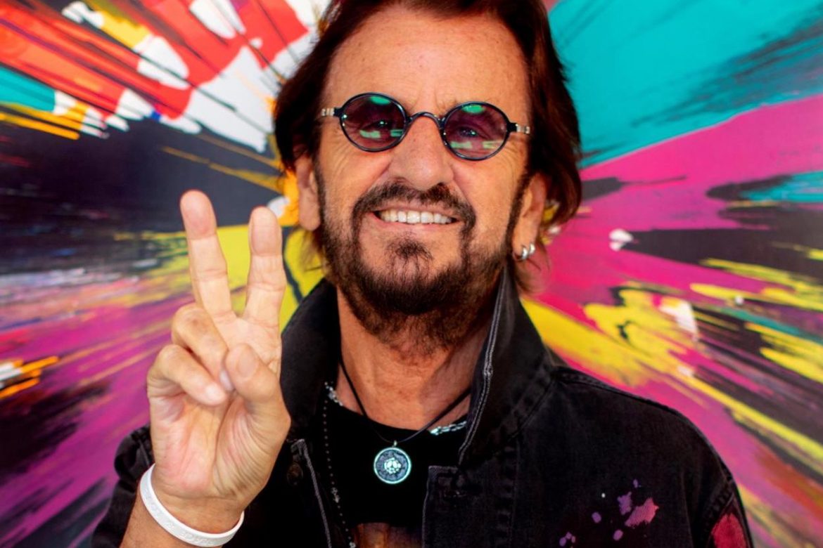 Ringo Starr sigue en la música con el espíritu "peace and love" a sus 81 años