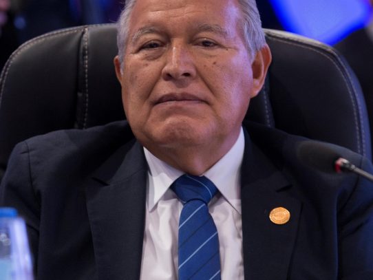 Interpol se niega a emitir difusión roja contra exfuncionarios salvadoreños