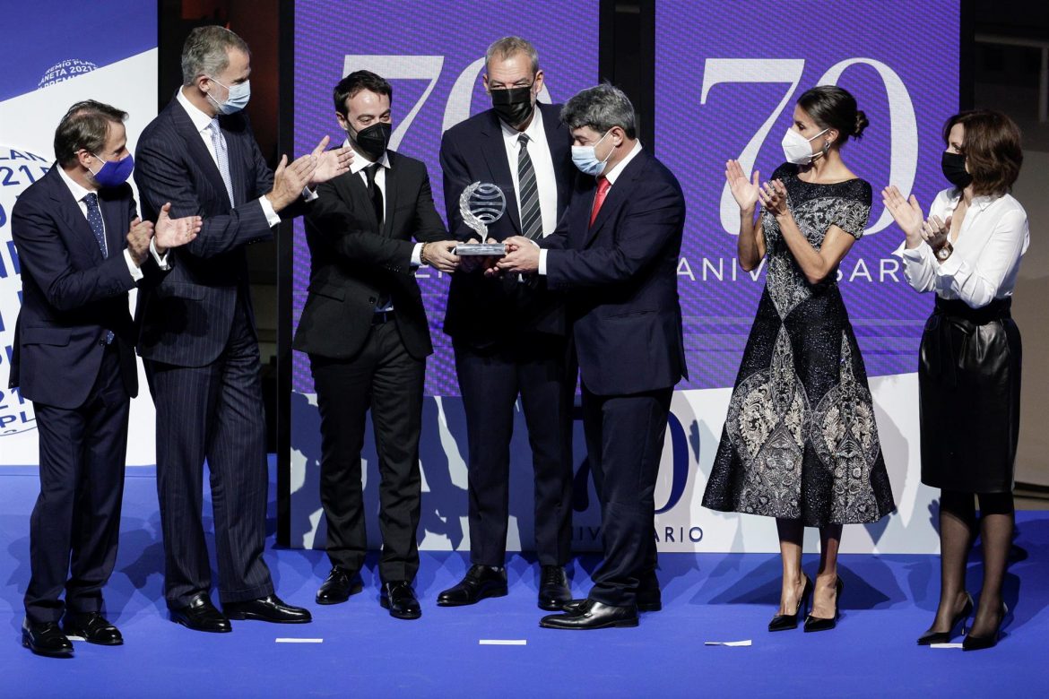 Los reyes asistieron a la entrega de los 70 Premios Planeta
