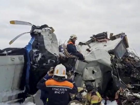 16 muertos en un accidente de avión en la región rusa de Tatarstán