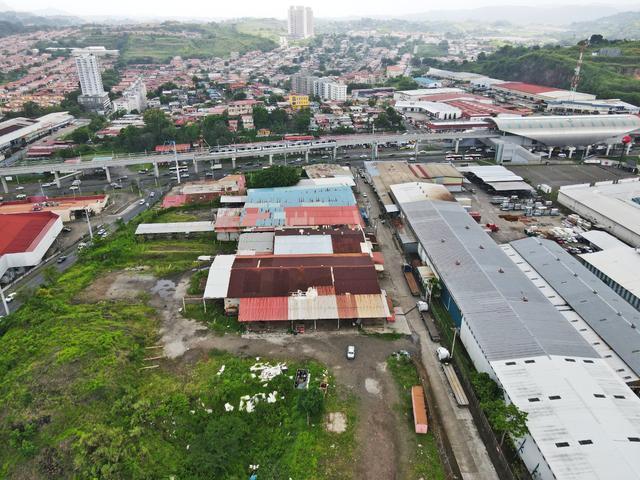 Saneamiento de Panamá inició trabajos de reparación de tubería en San Miguelito