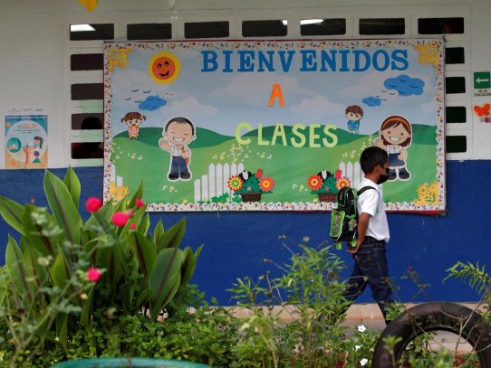 Solo la mitad de los niños latinoamericanos ha vuelto a las aulas, dice Unicef