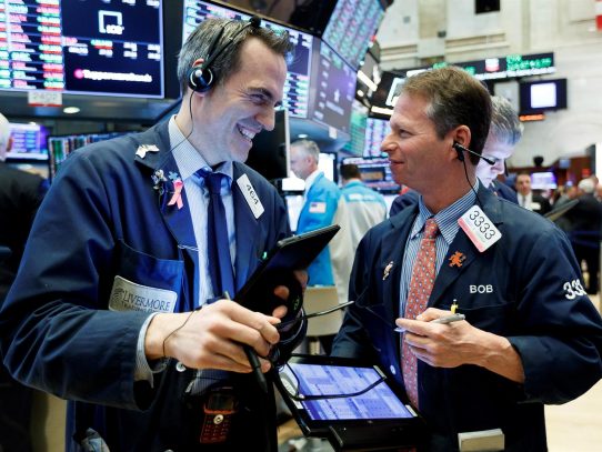 Wall Street cerró en verde y el Dow Jones subió un 0,68 % tras el discurso de Biden