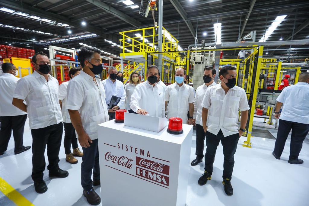 Sistema Coca-Cola inauguró nueva línea de producción de botella universal en planta de Betania