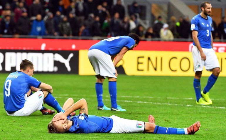 Italia empata y jugará la repesca del Mundial de Catar-2022, Suiza clasificada