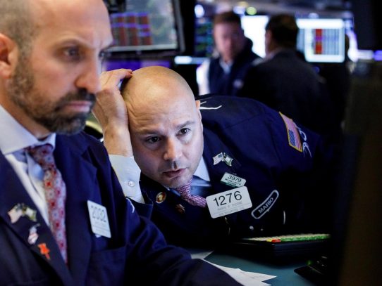 Wall Street cerró en rojo y el Dow bajó un 2,53 %, su peor caída del año