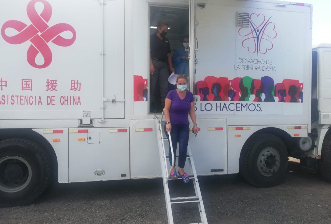 Salud sobre ruedas llega a Llano Marín