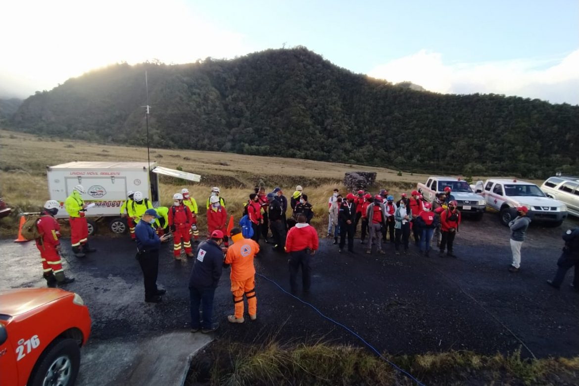 Rescatan a dos personas que se habían extraviado en el Volcán Barú