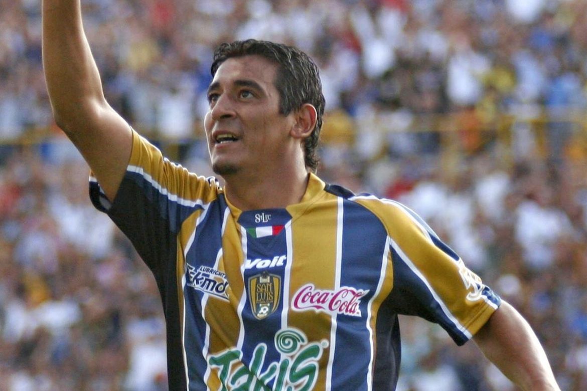 Falleció en México el goleador argentino Alfredo Moreno