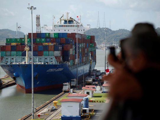Listas grises y desempleo, los "peligros" que afronta la economía de Panamá