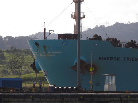 Canal de Panamá espera que los portacontenedores y gasíferos impulsen su crecimiento