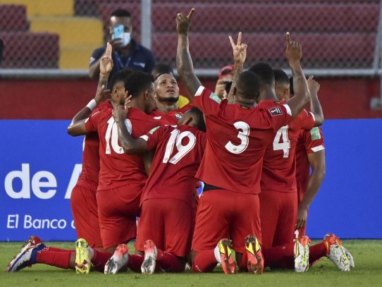 Panamá gana 3-2 a Jamaica en premundial de Concacaf para Catar-2022