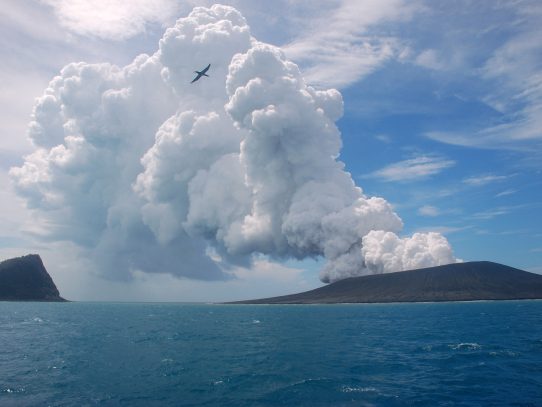 Detectan nueva "gran erupción" volcánica en Tonga