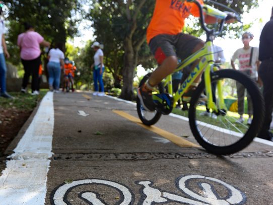 Se inaugura ciclovía infantil en el parque Omar