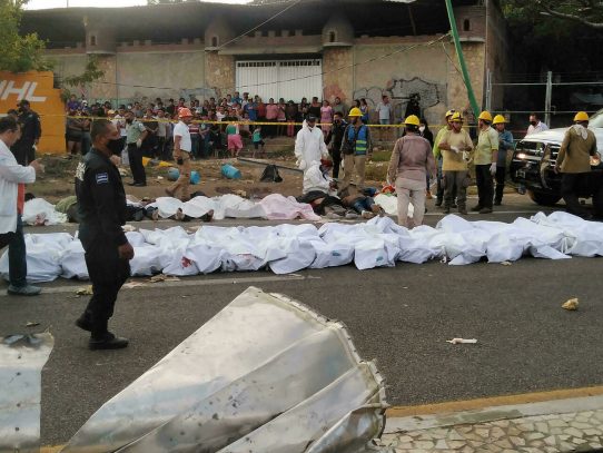 Repatrian restos de 19 migrantes guatemaltecos fallecidos en accidente en México