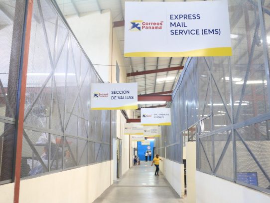 Centro postal en Tocumen: Tecnología y eficiencia en el manejo de la paquetería