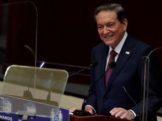 Presidente de Panamá destaca la recuperación económica tras debacle por la pandemia