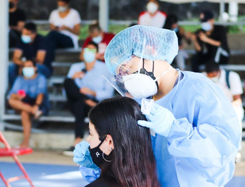 Pandemia: 3,641 casos nuevos y 10 fallecidos en última semana