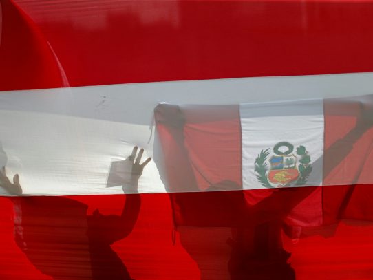 Jefa del Congreso de Perú pide a número dos de Castillo que "dé un paso al costado"