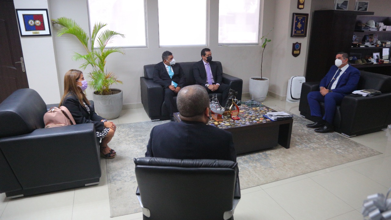 Explican a Panamá los alcances de la extinción de dominio en Colombia