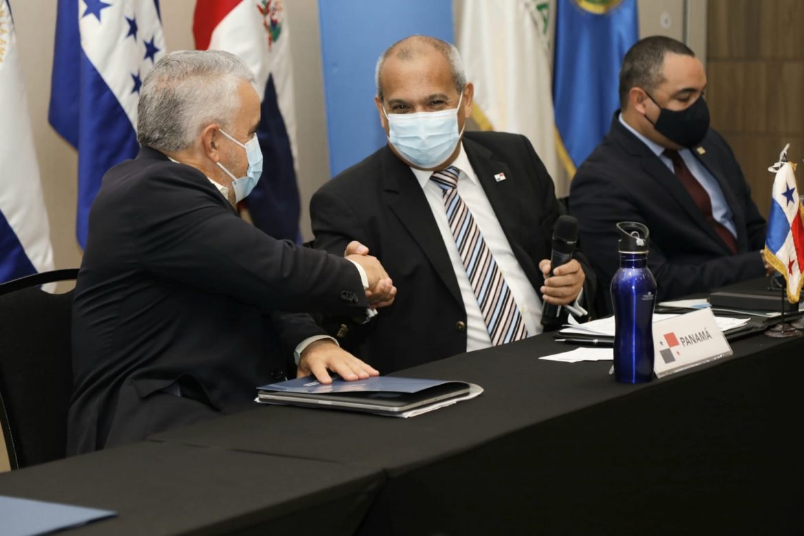 Panamá fue sede de foro de ministros de Ambiente de América Central y República Dominicana